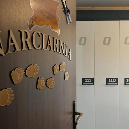 Dworek Mysliwski Hubert-tutaj Czeka Na Ciebie Oszczednosc & Komfort & Najlepsza Lokalizacja, Jestesmy Przy Samych Termach Bania I Stoku Narciarskiego Kotelnica, Na Miejscu Wypozyczalnia Nart, Rowerow W Atrakcyjnej Cenie Dla Gosci Oraz Darmowy Parking