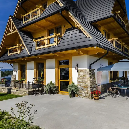 Dworek Mysliwski Hubert-tutaj Czeka Na Ciebie Oszczednosc & Komfort & Najlepsza Lokalizacja, Jestesmy Przy Samych Termach Bania I Stoku Narciarskiego Kotelnica, Na Miejscu Wypozyczalnia Nart, Rowerow W Atrakcyjnej Cenie Dla Gosci Oraz Darmowy Parking 3* ביאלקה טטרנסקה