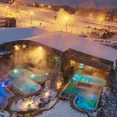 Dworek Mysliwski Hubert-tutaj Czeka Na Ciebie Oszczednosc & Komfort & Najlepsza Lokalizacja, Jestesmy Przy Samych Termach Bania I Stoku Narciarskiego Kotelnica, Na Miejscu Wypozyczalnia Nart, Rowerow W Atrakcyjnej Cenie Dla Gosci Oraz Darmowy Parking לינה וארוחת בוקר