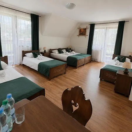 Dworek Mysliwski Hubert- Przy Samych Termach Bania I Stoku Narciarskiego Kotelnica, Na Miejscu Wypozyczalnia Nart, Rowerow Elektrycznych W Atrakcyjnej Cenie Dla Gosci 3* Białka Tatrzańska